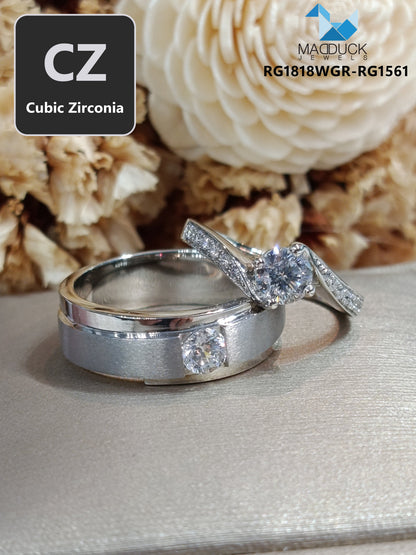 CZ Cubic Zirconia RG1818WGR-RG1561 แหวนคู่เงินแท้ 925 ชุบโรเดียม Madduckjewels แหวนแต่งงาน แหวนคู่รัก