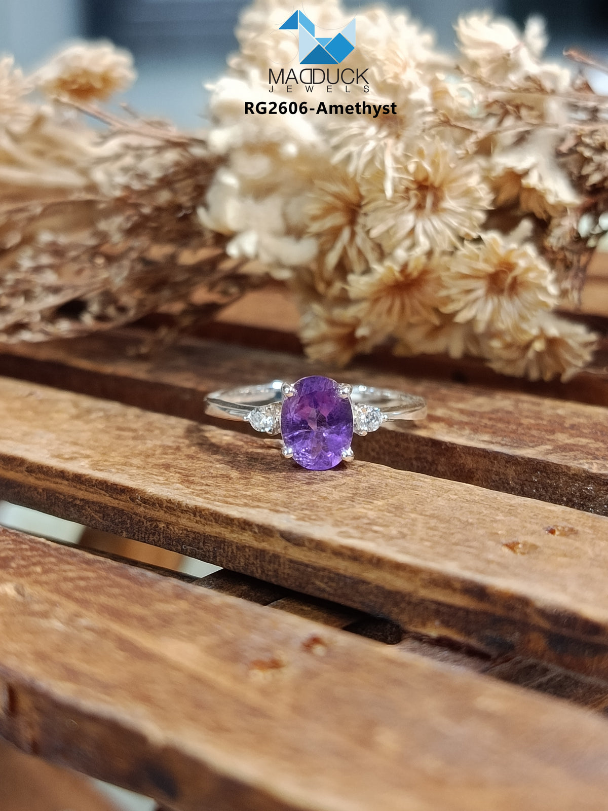 Madduckjewels RG2606-AM Natural Amethyst Oval Ring in Rhodium-Plated 925 Sterling Silver