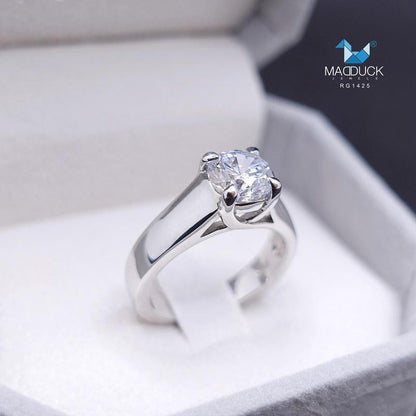 Women's ring – CZ in 925 silver by Madduck Jewels