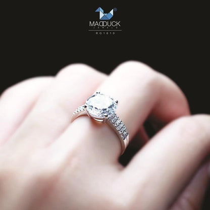Women's ring – CZ in 925 silver by Madduck Jewels