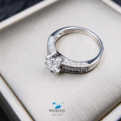 Women's ring – CZ in 925 silver by Madduck Jewels