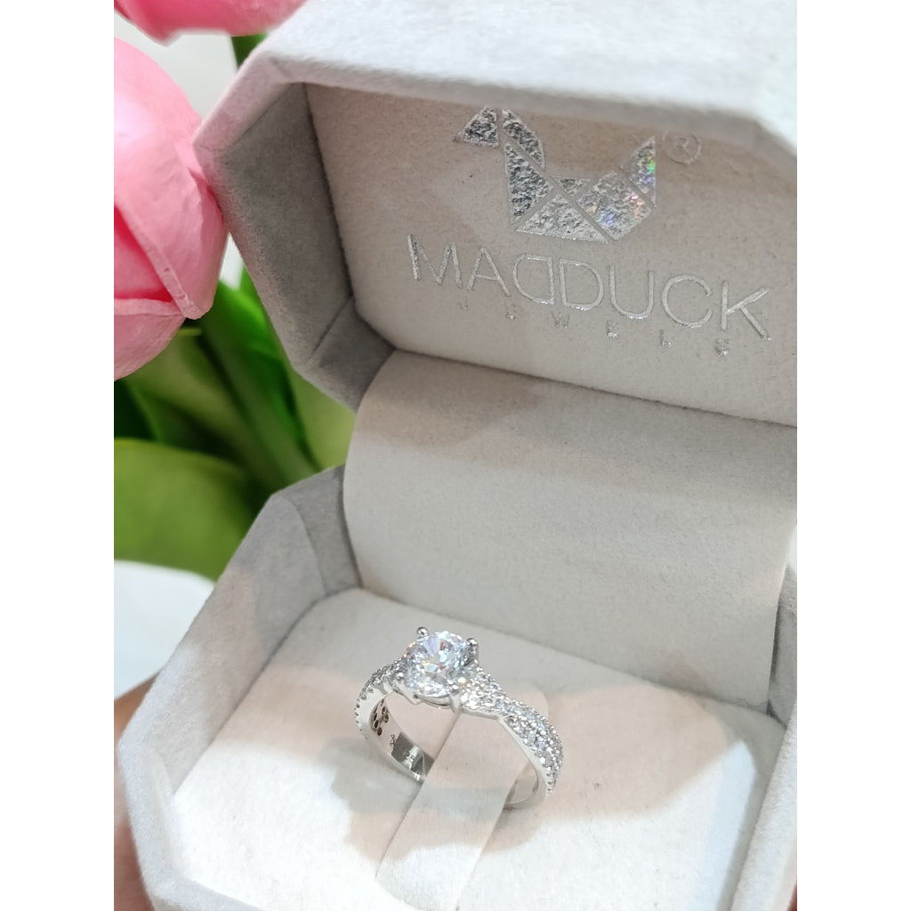 Madduckjewels RG2205 แหวนเงินแท้ 925 CZ / โมอิส (Moissanite) / เพชรแลป (Lab Grown) ชุบโรเดียม แหวนแต่งงาน แหวนหมั้น