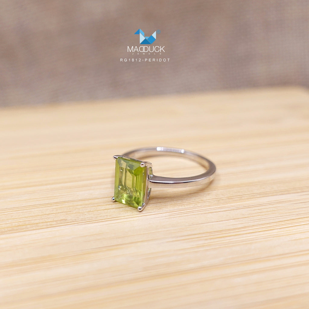 Madduckjewels | Natural Peridot Ring | 925 Sterling Silver Rhodium-plated | RG1812pr