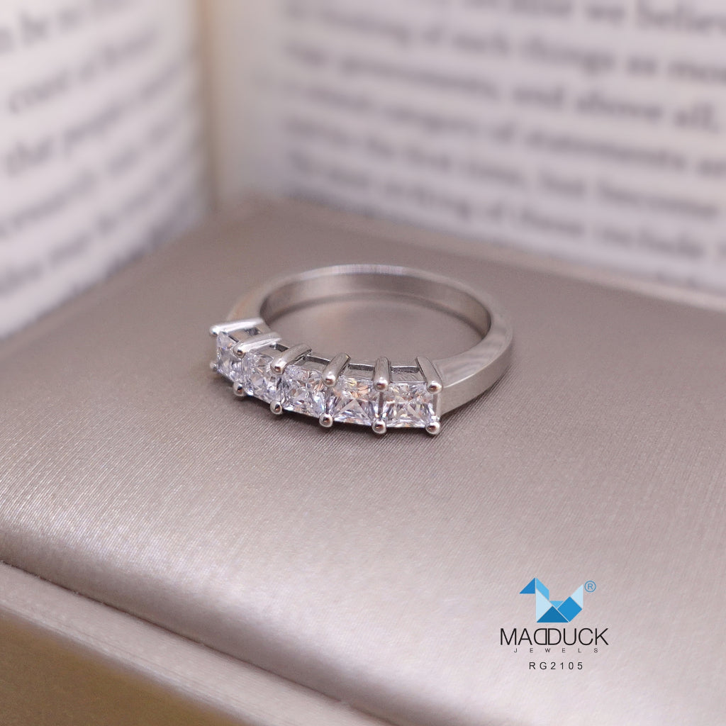 Madduckjewels RG2105 แหวนเงินแท้ 925 CZ / โมอิส (Moissanite) / เพชรแลป (Lab Grown) ชุบโรเดียม แหวนแต่งงาน แหวนหมั้น