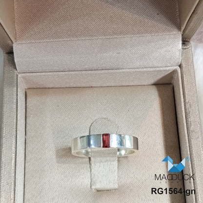 Madduckjewels | Natural Garnet Ring | Polished Band | 925 Sterling Silver Rhodium-plated | RG1564-gn